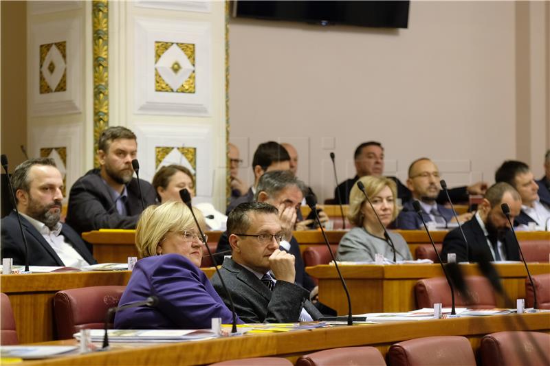 Oprečne reakcije saborskih zastupnika na Milanovićevu odluku o inauguraciju na Pantovčaku