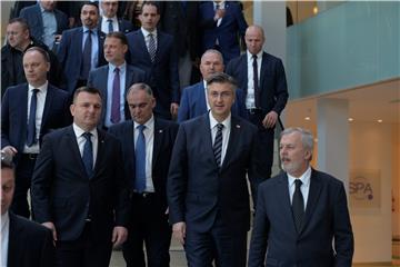 Premijer Plenković obećao Imoćanima brzu cestu Zagvozd-Imotski do 2023.