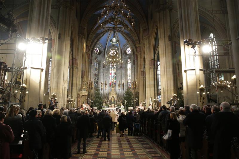 Zagreb archbishop leads ecumenical prayer service