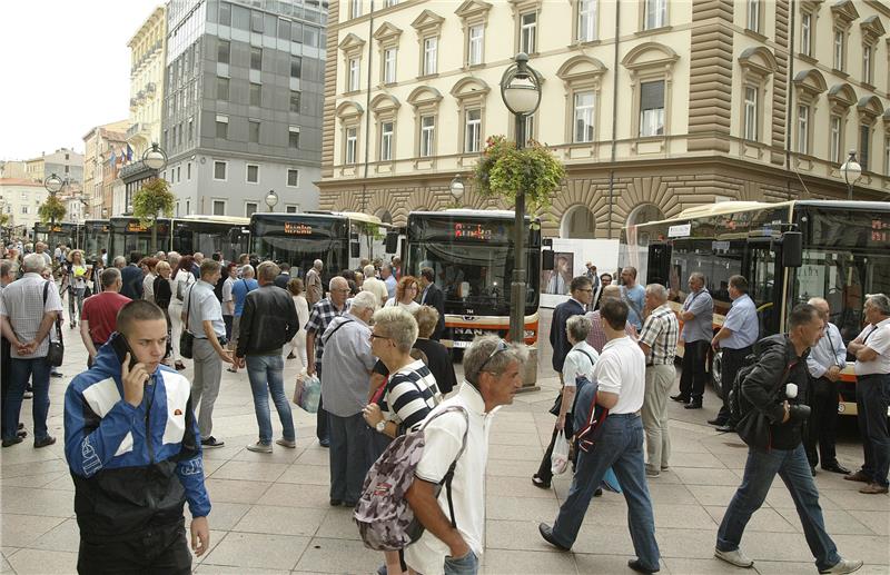 Rijeka: Peticija "Autotrolejom, a ne automobilom!"