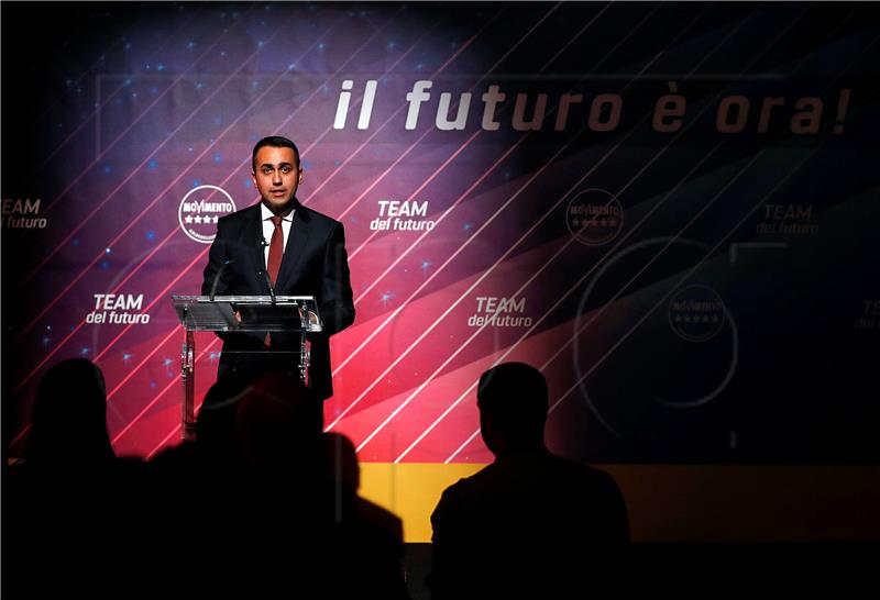 Luigi Di Maio podnio ostavku na dužnost predsjednika Pokreta 5 zvijezda