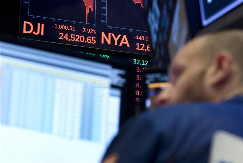 SVJETSKA TRŽIŠTA: Na Wall Streetu S&P 500 indeks porastao, Dow Jones pao