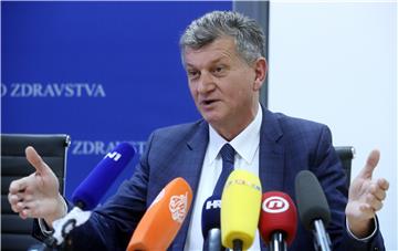 Kujundžić: Odradit ću mandat do kraja, više neću biti ministar