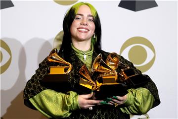 Billie Eilish osvojila četiri glavna Grammyja