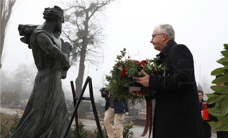 SDP položio vijence povodom Međunarodnog dana sjećanja na žrtve holokausta