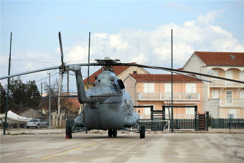 U more između Zablaća i Zlarina pao vojni helikopter