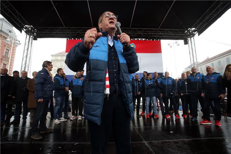 Doček hrvatskih rukometaša na glavnom zagrebačkom trgu