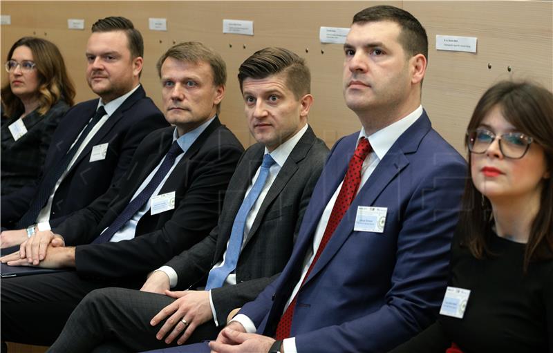 Porezna konferencija: Utjecaj poreza na investicije i zapošljavanje