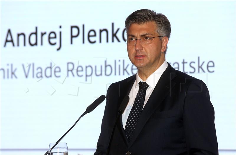 Plenković: Pred Hrvatskom presudno desetljeće za članstvo u EU-u