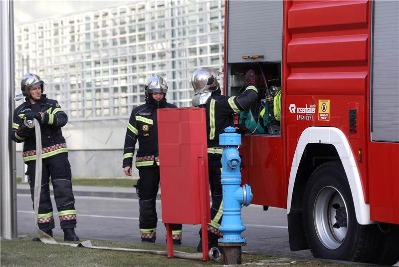 Firefighters in several Croatian counties dealing with aftermath of gale-force wind storms