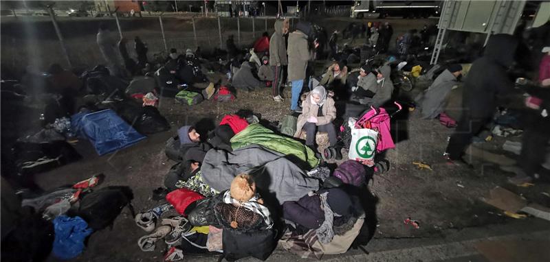 Migranti sa srpsko-mađarskog prijelaza odvezeni u prihvatne centre