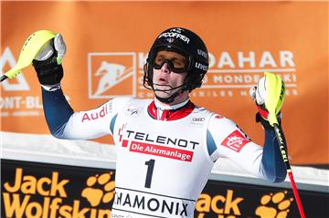 Chamonix - slalom (m): Slavlje Noela, Elias Kolega bez bodova