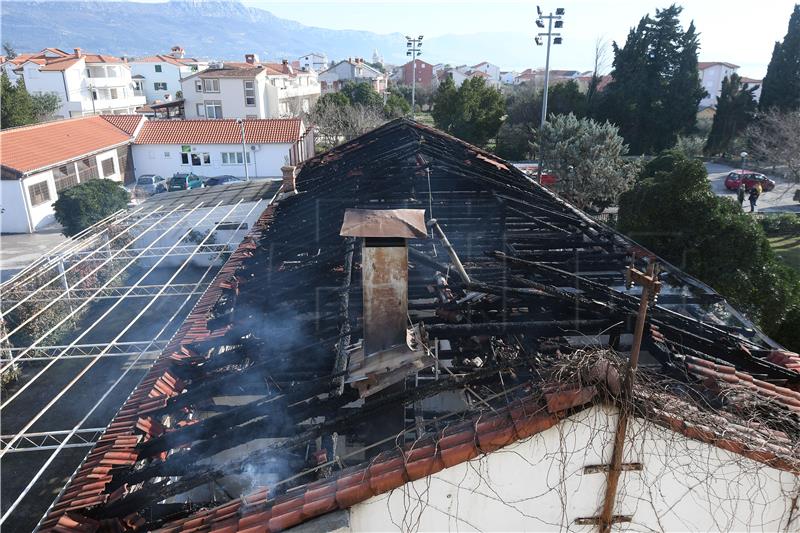 Izgorjela Poljoprivredna škola u Kaštel Štafiliću