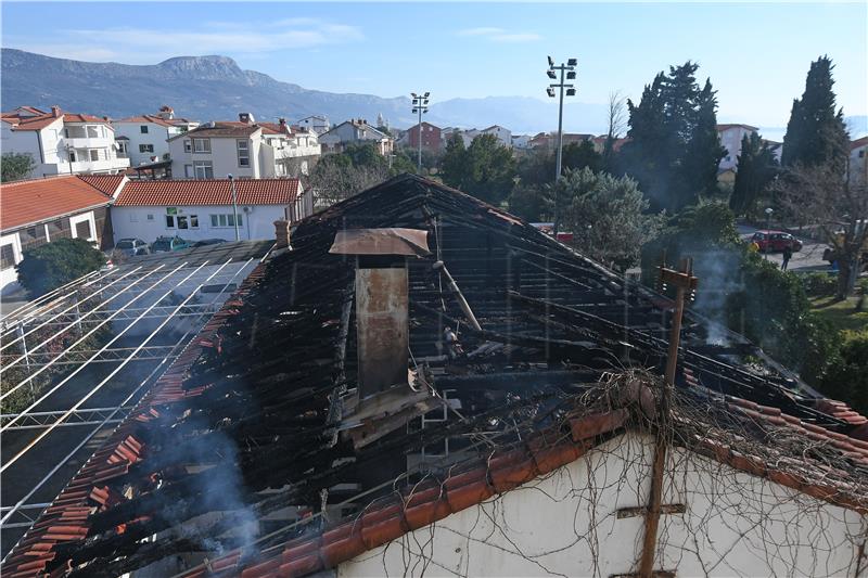 Izgorjela Poljoprivredna škola u Kaštel Štafiliću