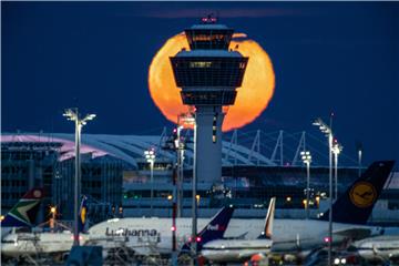 Super moon in Germany