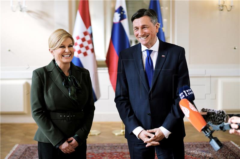 Grabar-Kitarovic invites Slovenia to resume talks with Croatia