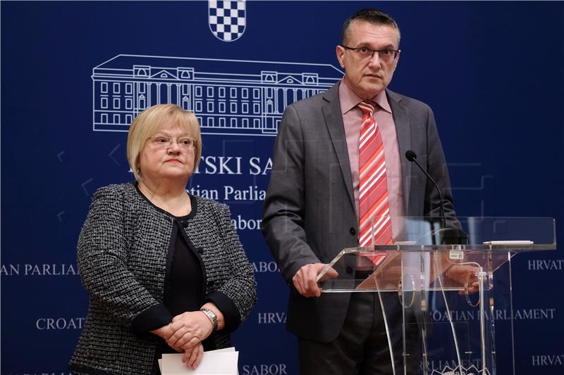 Konferencija za medije Kluba zastupnika GLAS-a