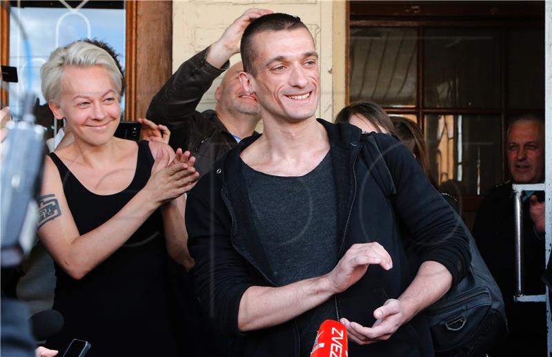 FILE RUSSIA FRANCE PAVLENSKY