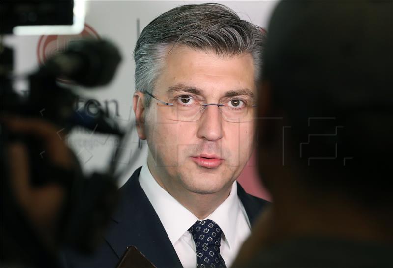 Plenkovic: Demand for DORH to act in Lozancic case is SDP's political game