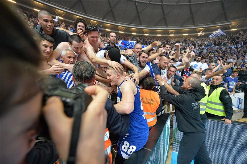 Utakmica završnice Kupa Krešimir Ćosić između KK Zadar i KK Cibona