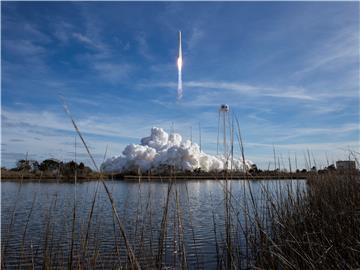 USA NASA ANTARES CRS-13 LAUNCH