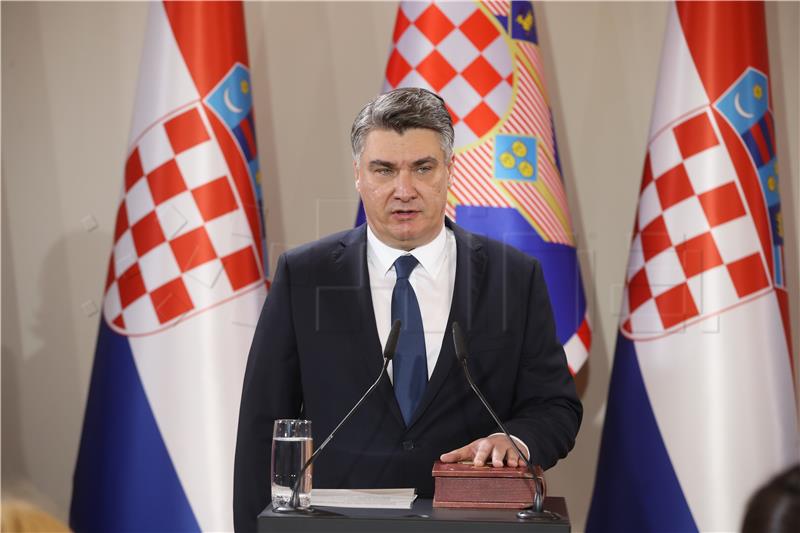 Milanovic sworn in as fifth President of Croatia