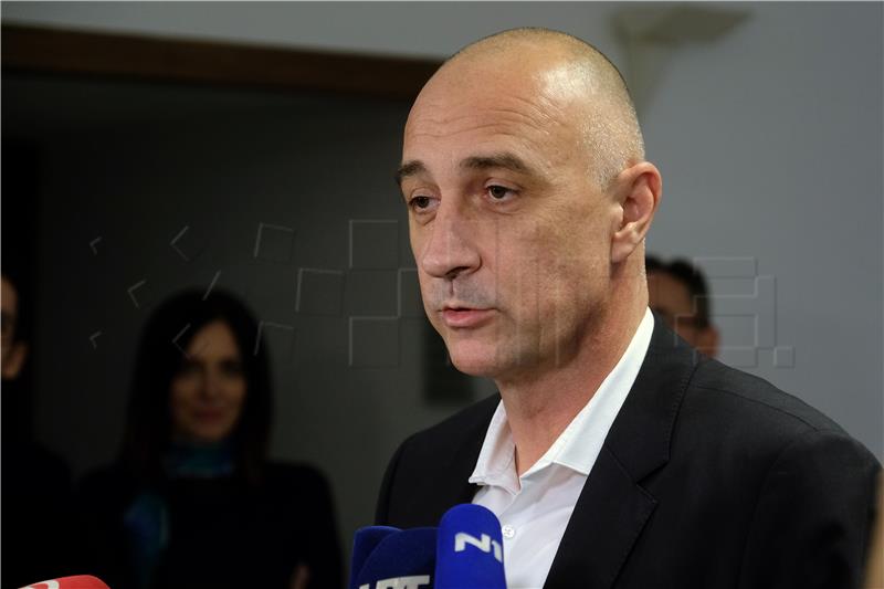 Vrdoljak opposed to Orban calling on Croatia to join "alliance against EU"