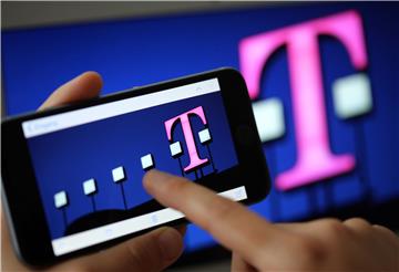 Deutsche Telekom reports a profit in the last quarter