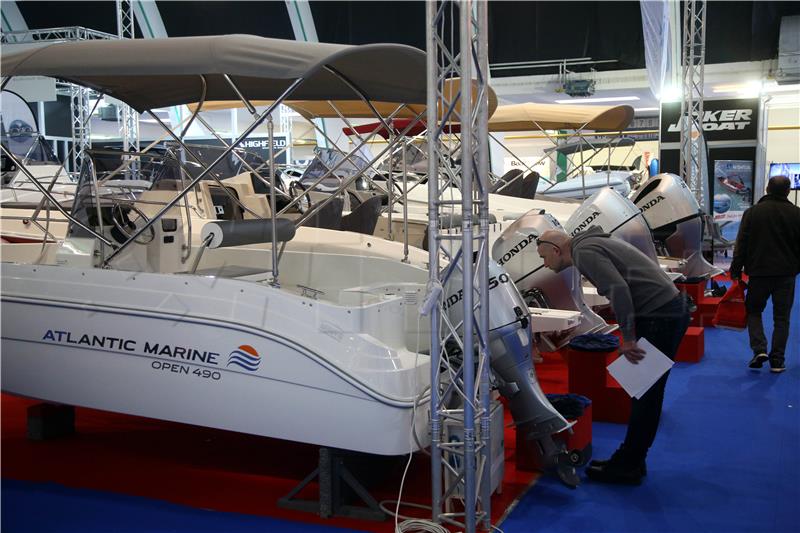 Boating and fishing and hunting fairs open in Zagreb