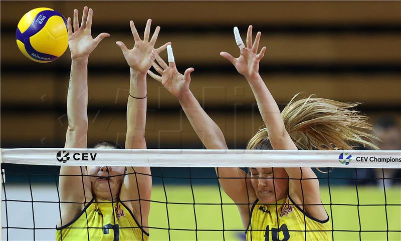 Četvrtfinale CEV kupa u odbojci za žene, HAOK Mladost - Chemik Police