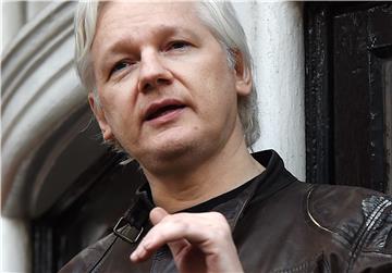 (FILE) BRITAIN WIKILEAKES JULIAN ASSANGE