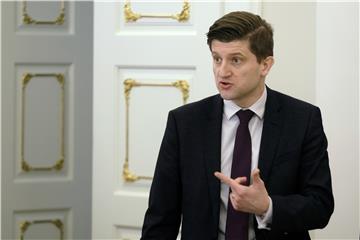 Marić: Teško je zasad procijeniti utjecaj korona virusa na globalno gospodarstvo