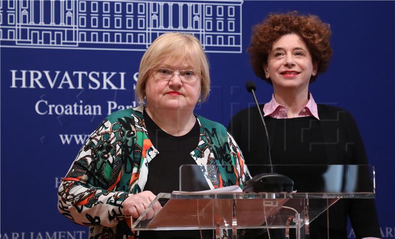 Konferencija za medije Kluba zastupnika GLAS-a