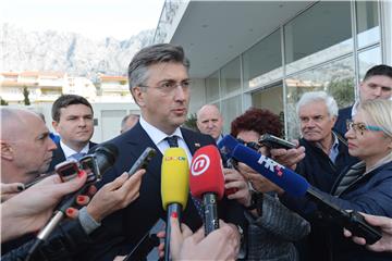 Plenković: Nema baš ničeg lijevog u politici HDZ-a ni ove Vlade