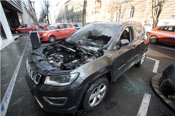 Zagreb: Zapalio vozilo u Prilazu Gjure Deželića