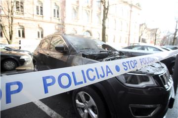 Zagreb: Zapalio vozilo u Prilazu Gjure Deželića
