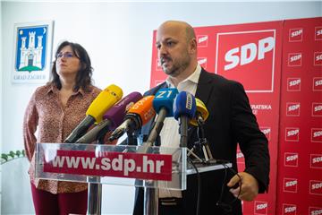 Zagrebačka Gradska organizacija SDP-a održala konferenciju za novinare na temu higijenskog standarda u odgojno-obrazovnim ustanovama