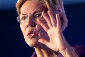 (FILE) USA POLITICS ELIZABETH WARREN