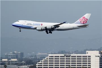 USA LOS ANGELES AIRLINES CORONAVIRUS