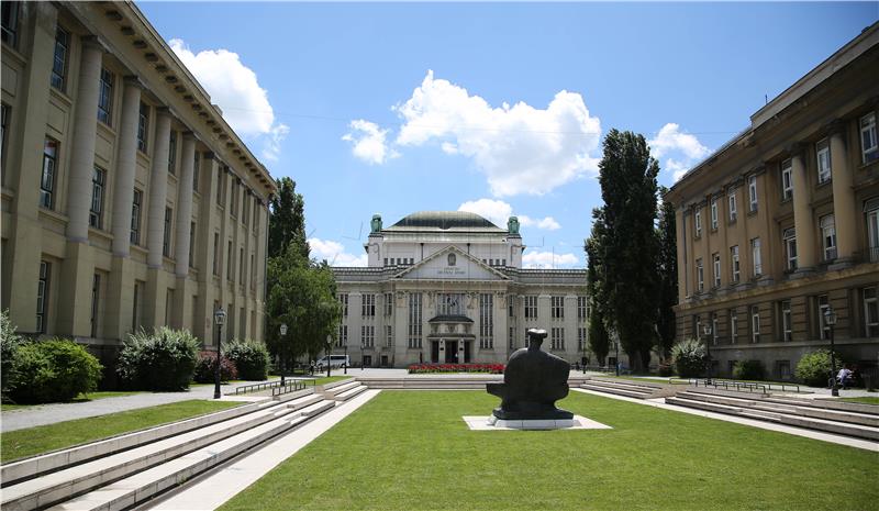 "Crteži u prostoru", izložba Ljubomira Cote u Muzeju Mimara