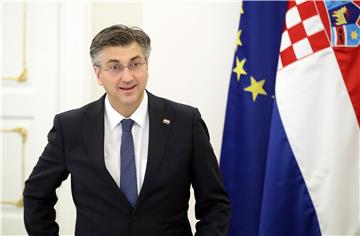 Plenković: Milanović govorio da HV napušta Afganistan pa potpisao odluku o njihovu slanju