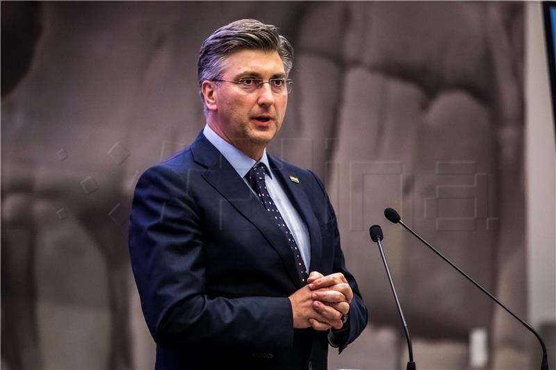 Plenković: Zasad nema potrebe za rebalansom proračuna zbog troškova oko koronavirusa