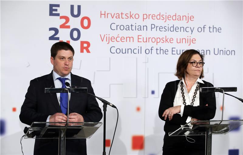 Tiskovna konfernecija nakon Neformalnog sastanka ministara prometa EU-a