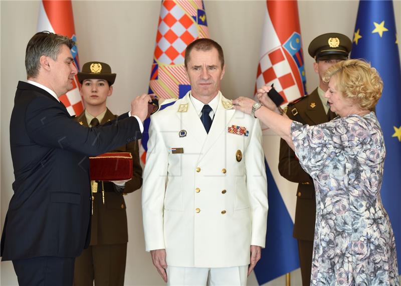 Načelniku Glavnog stožera Hranju dodijeljen čin admirala pomorstva