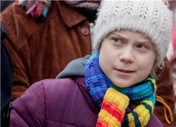 Greta Thunberg poziva na odgodu klimatskih prosvjeda zbog koronavirusa