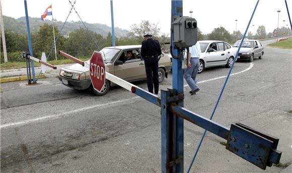 Several Serbia-Croatia border crossings closed