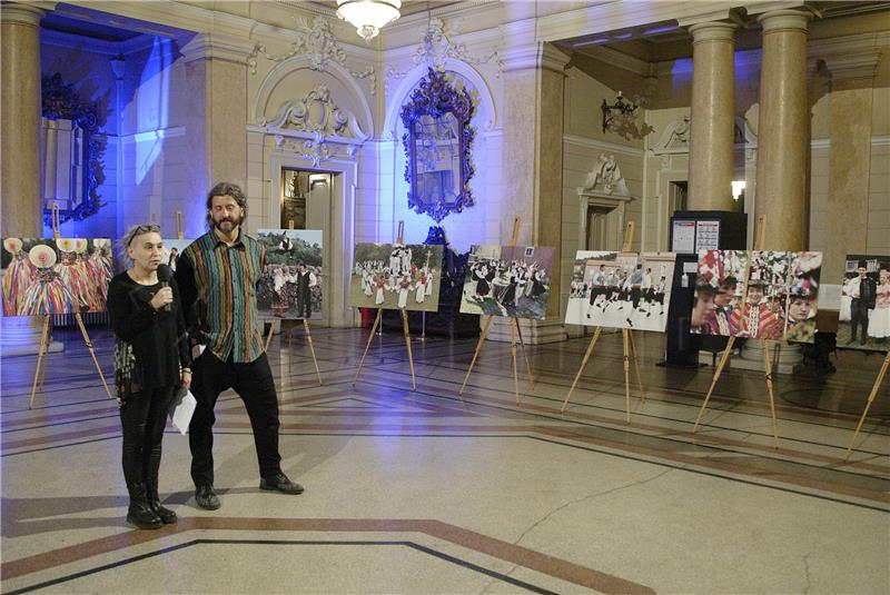 Rijeka: Izložba Tragom hrvatske baštine otvorena putem prijenosa na portalima