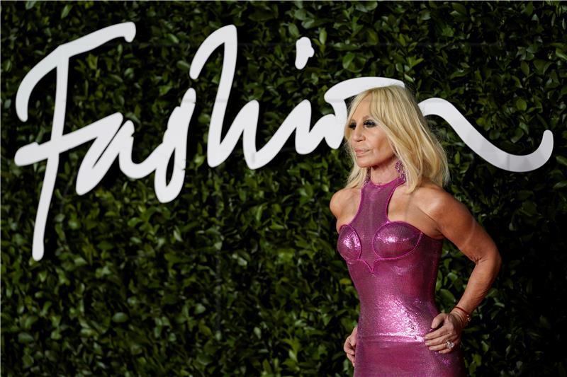 Donatella Versace i kći Allegra milanskoj bolnici donirale 200.000 eura