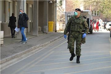  U Srbiji je danas stupala na snagu zabrana kretanja za sve osobe starije osobe