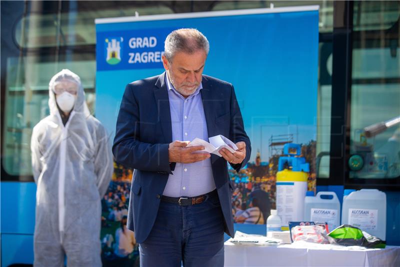 Konferencija za medije gradonačelnika o novim regulacijama u ZET-u